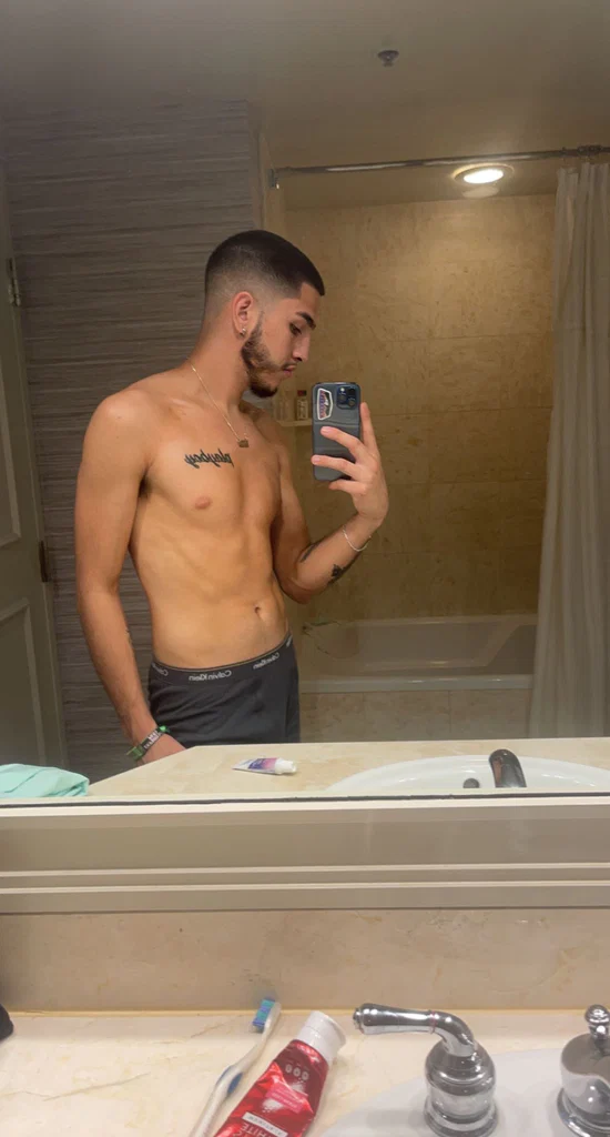 Semi-Str8 Mexican's avatar