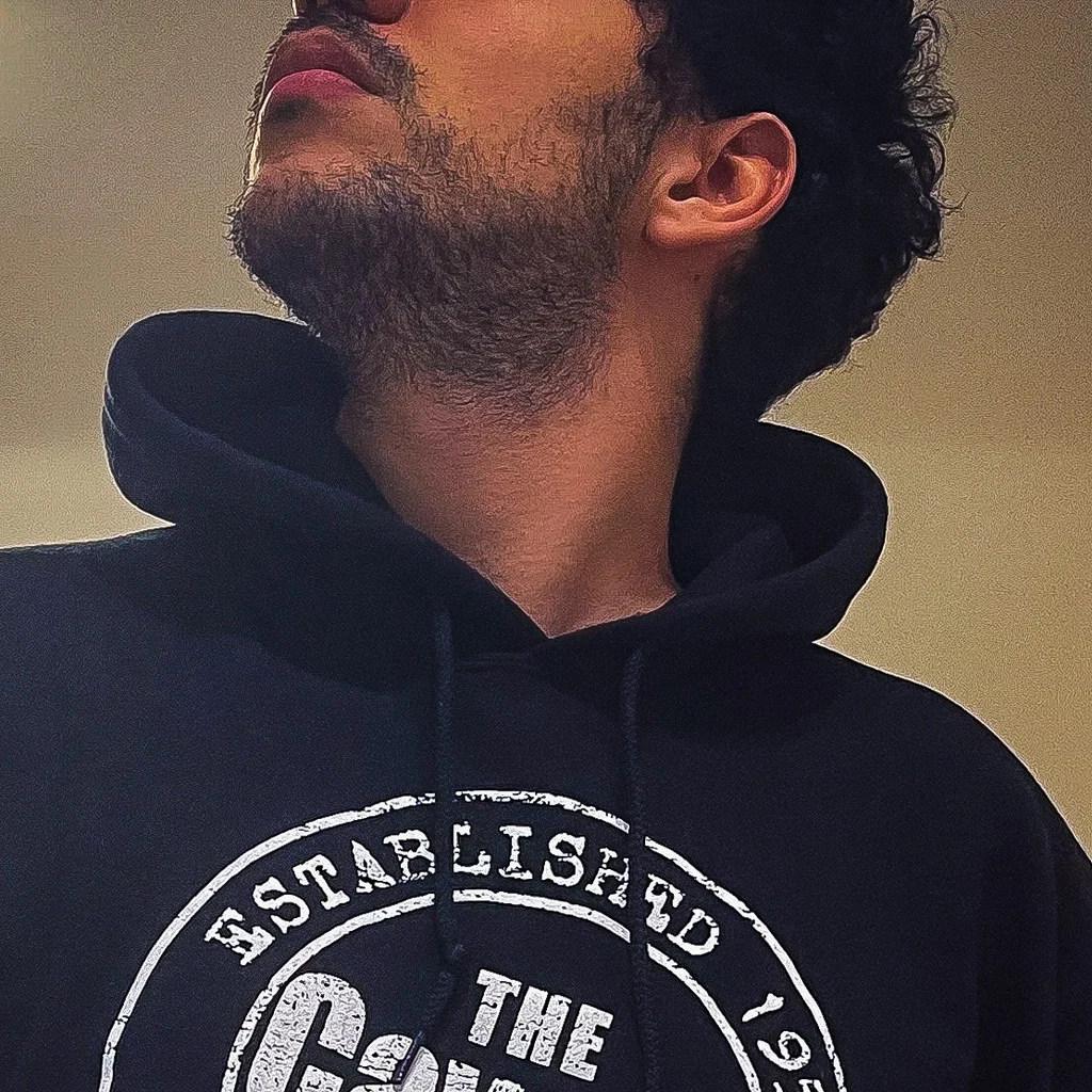 Myth Curls's avatar