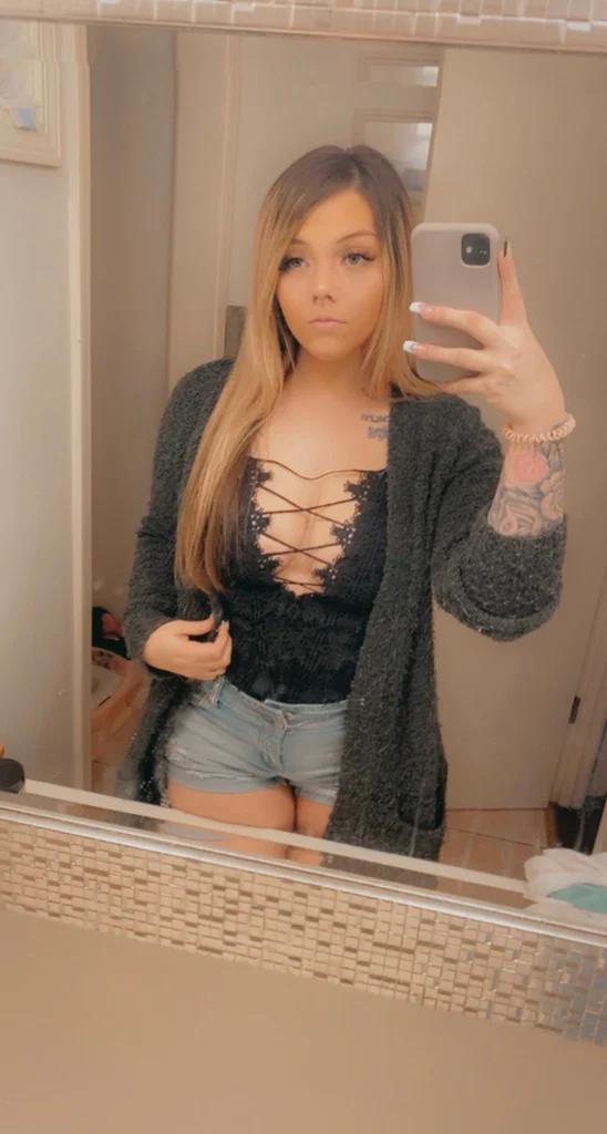 Kaytlyn's avatar