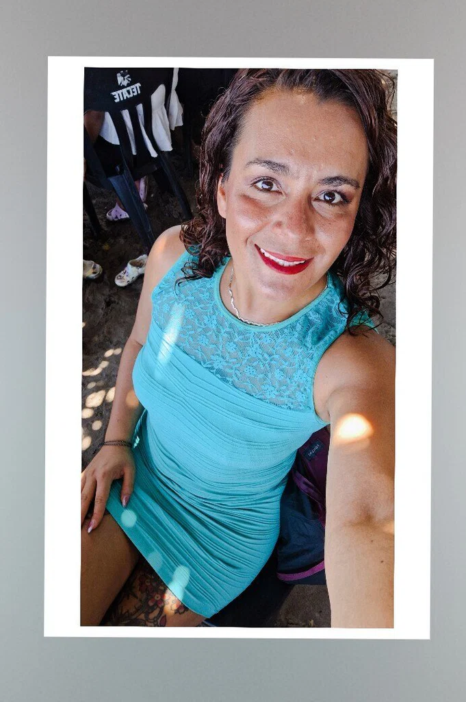Abril Vazquez's avatar