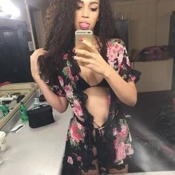 GabrielaNova's avatar