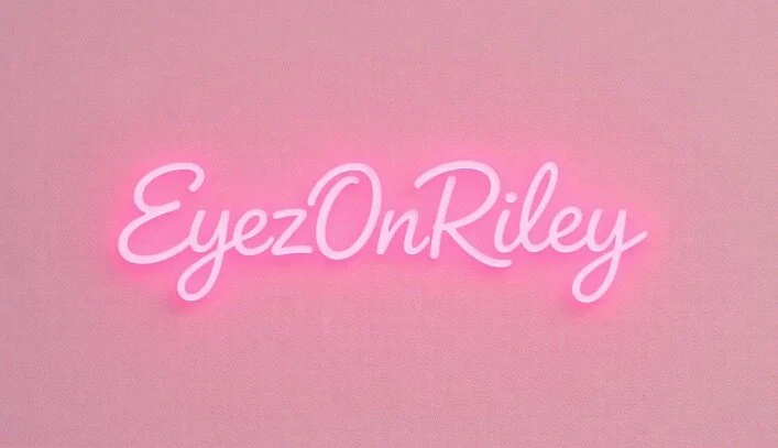 Riley Rose • FREE profile banner