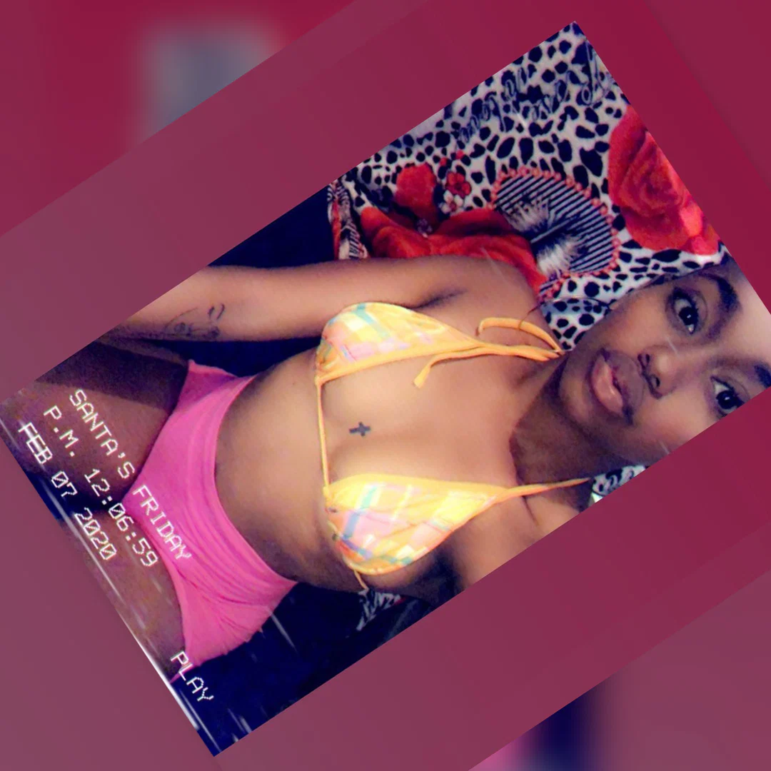 Scarlet Contreras profile banner