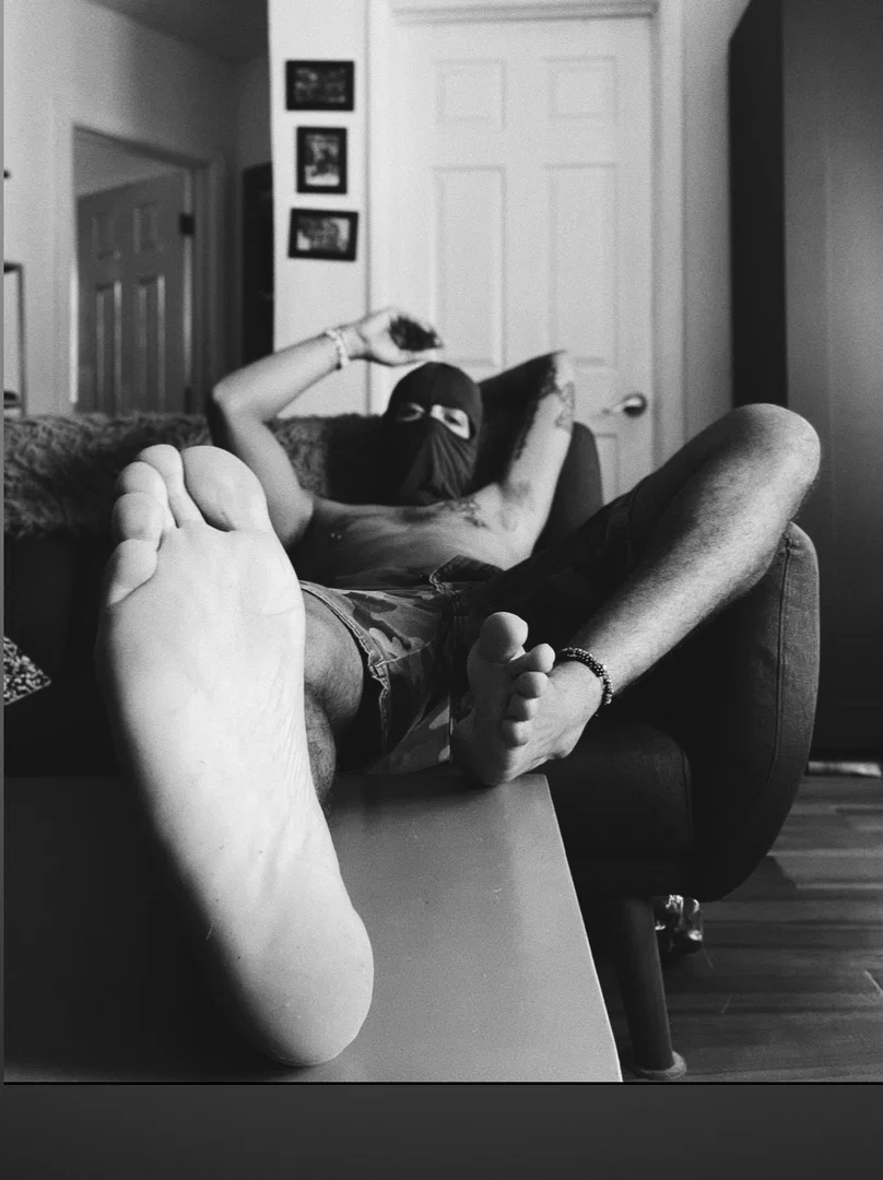Givemehisfeet profile banner