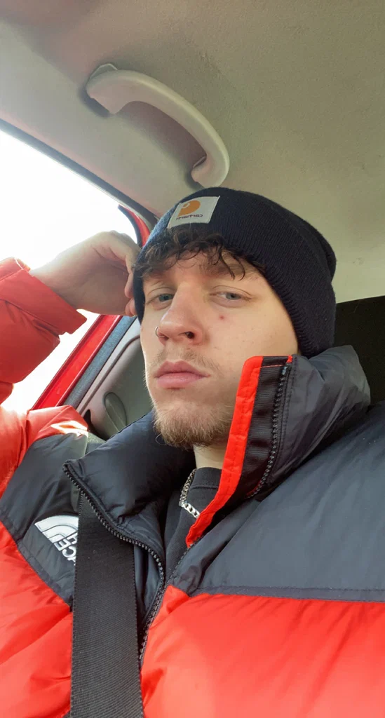 Findom Alb 6’4