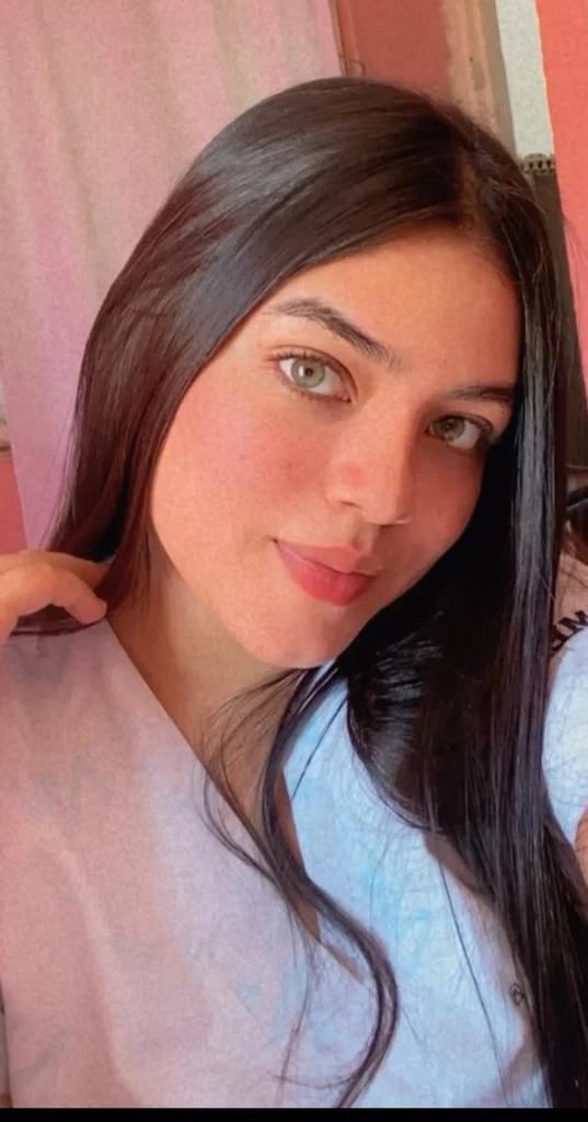Andrea Quiroga's avatar