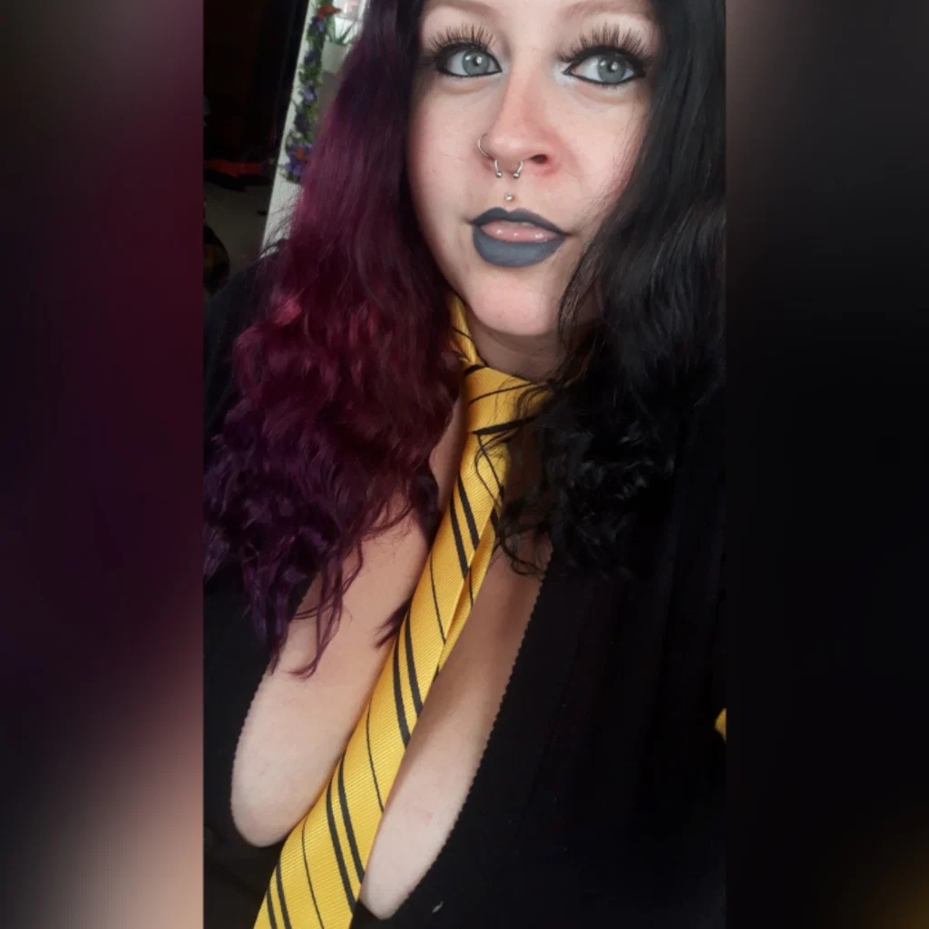 Coral Nebulaaa's avatar