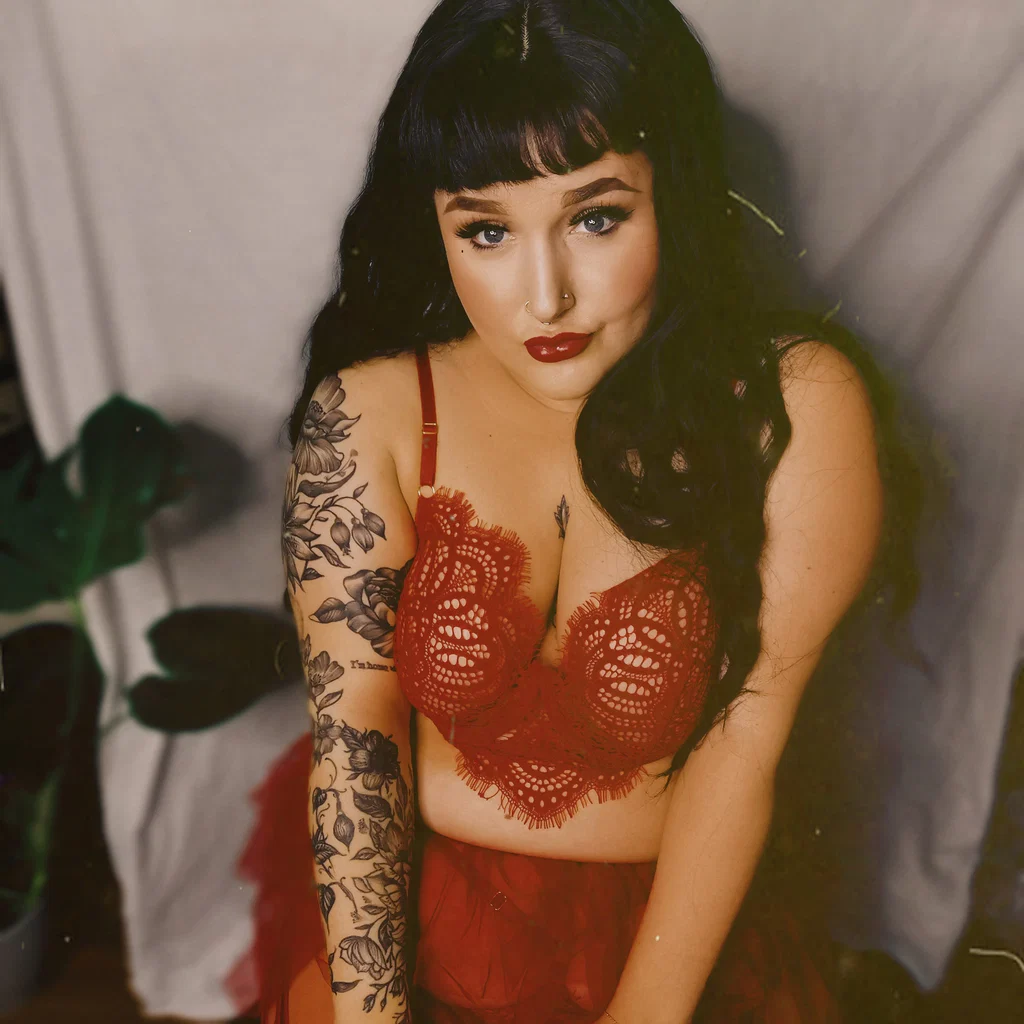Tammy Louise's avatar