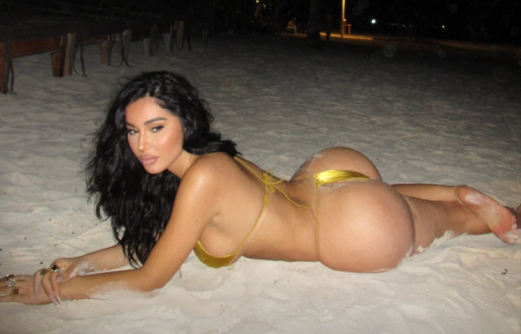Janet Guzman π profile banner