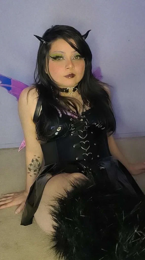🕯🕷zena 🕷🕯 profile banner