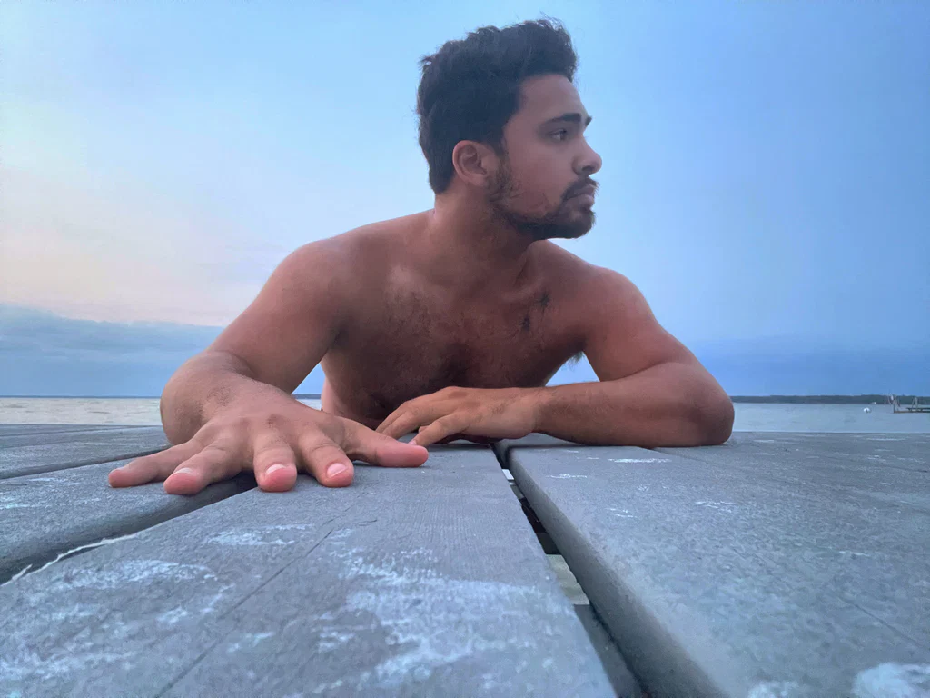 Adam Leche's avatar