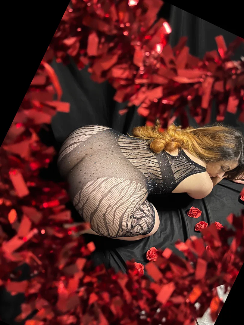 ImperfectRose profile banner