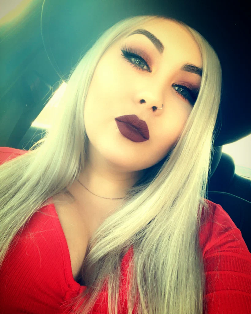 J's avatar