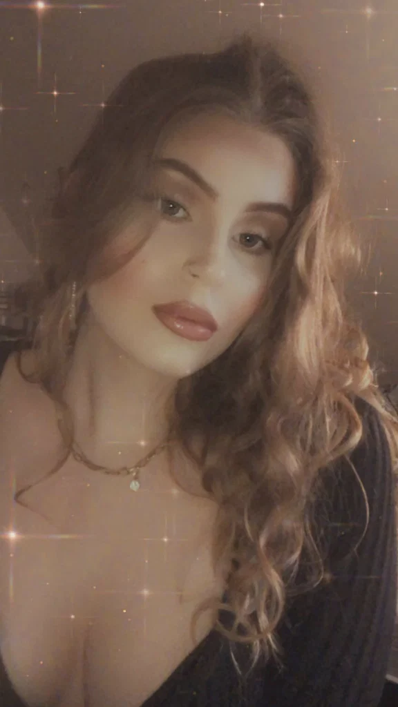 Honey bunny🍯's avatar