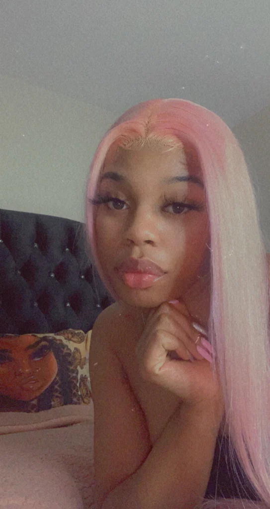 Golden 🤤 Cheeks 💦's avatar