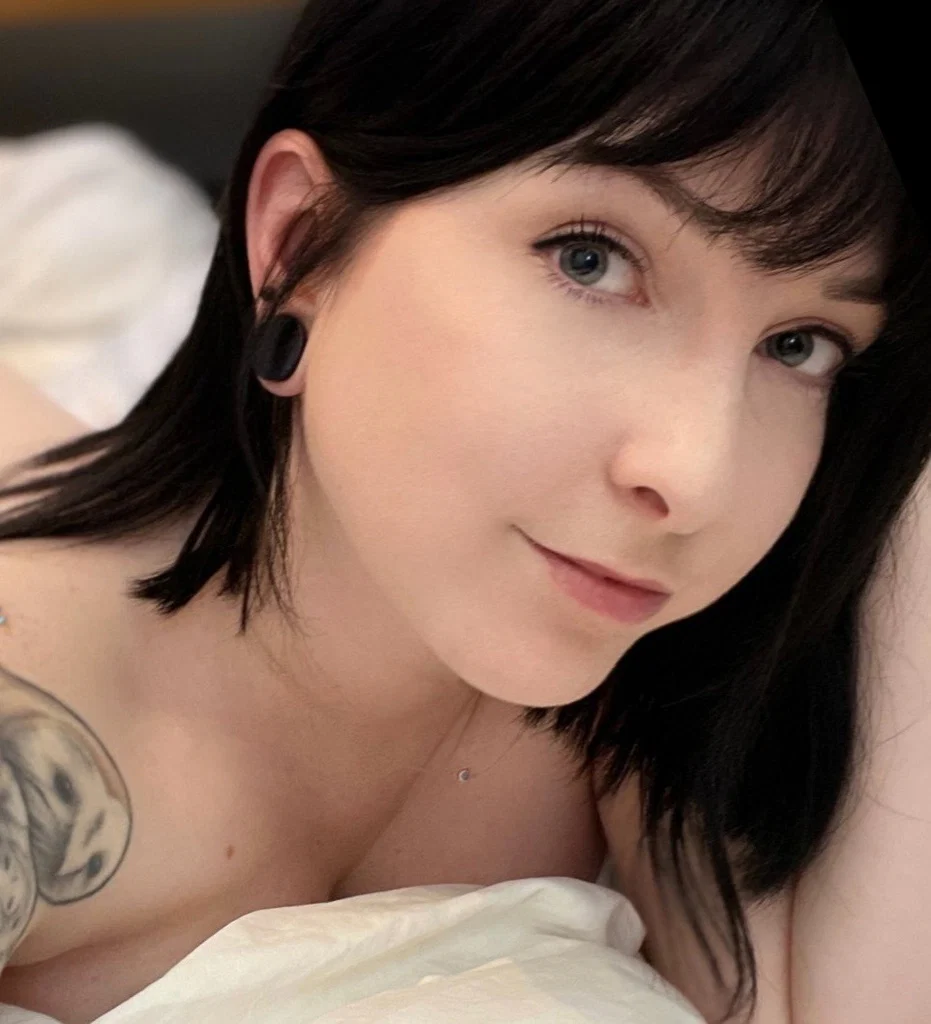 Laura's avatar