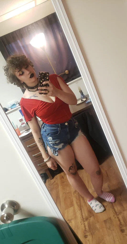 Luna Rose's avatar