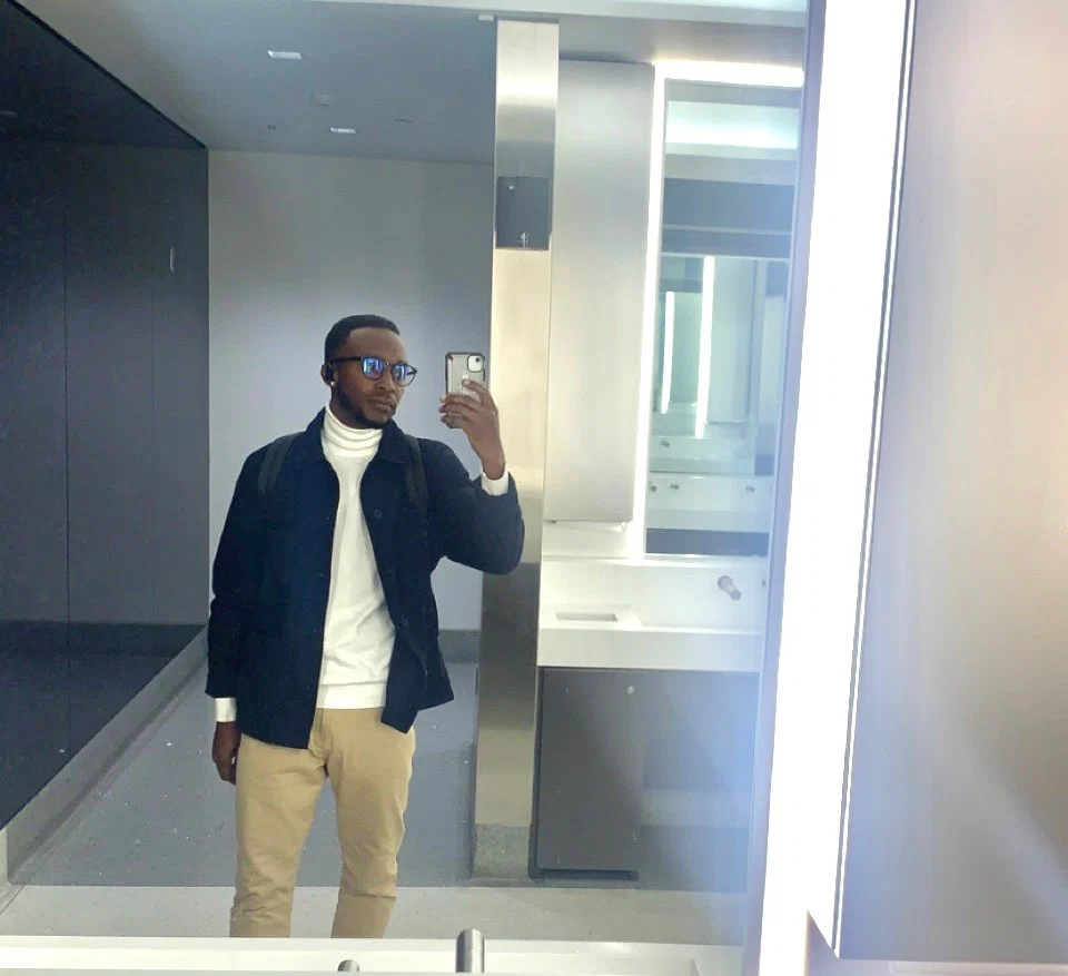 Polothezoe profile banner