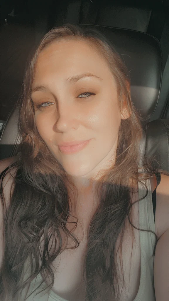 Miss Katiie's avatar
