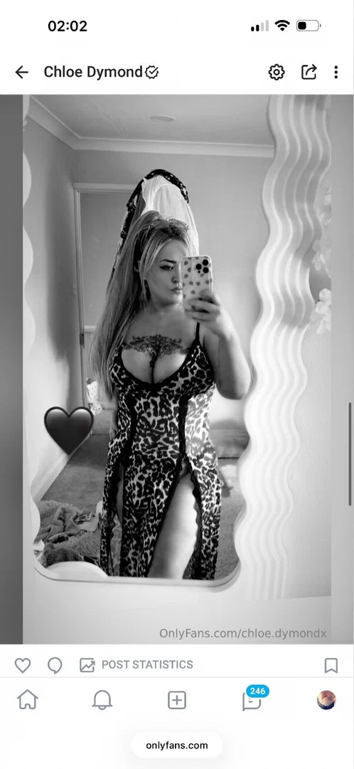 Chloe Dymond profile banner
