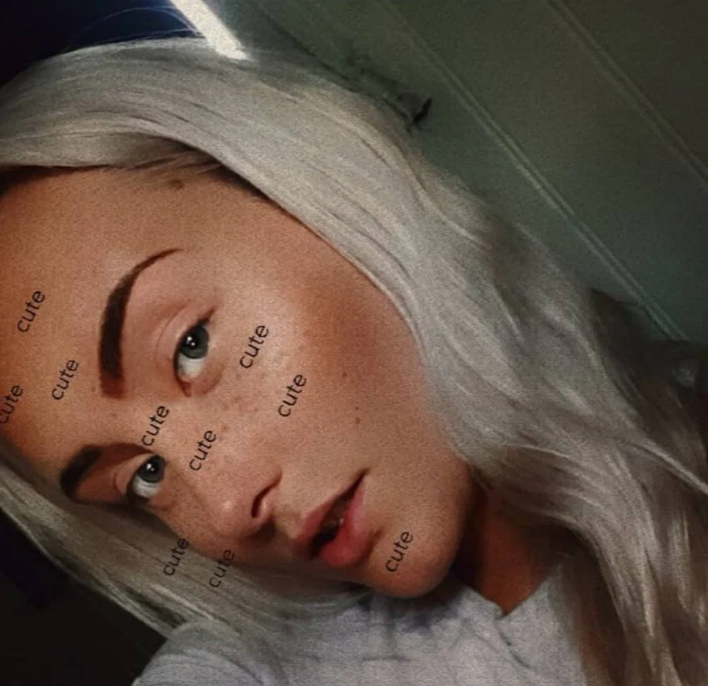 ✶  🎀  𝕶𝖎𝖓𝖐𝖞 𝕭𝖑𝖔𝖓𝖉𝖊  🎀  ✶'s avatar