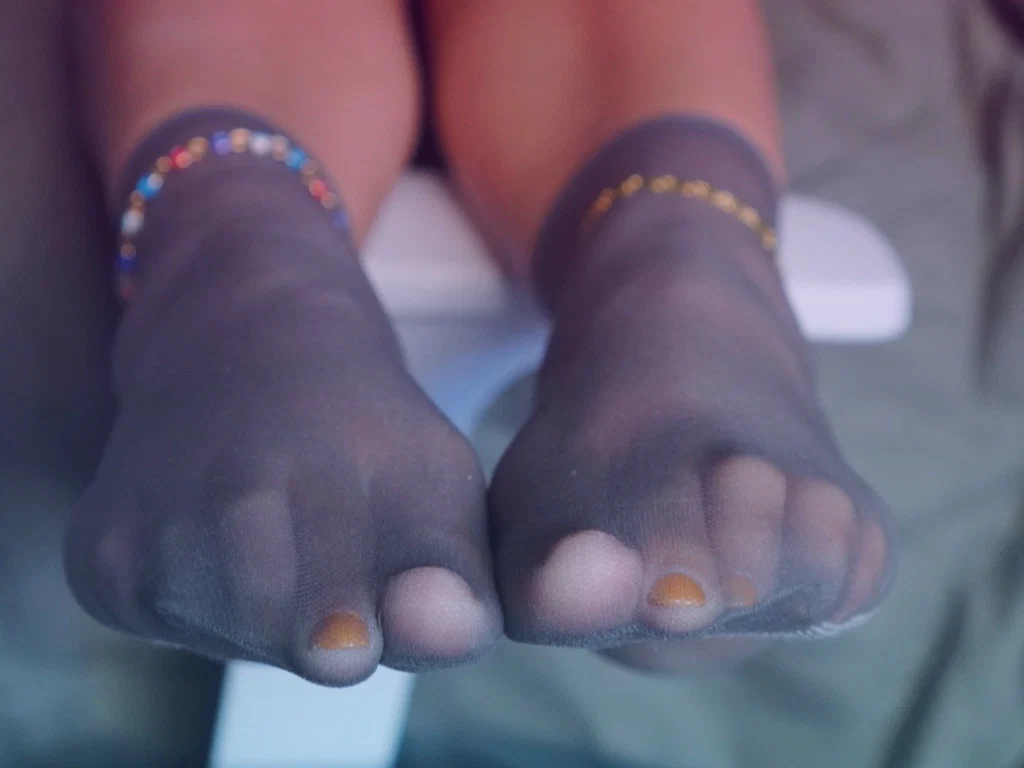 Artiste Feet's avatar