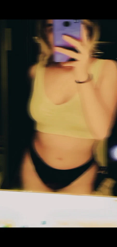 Regina Vazquez's avatar