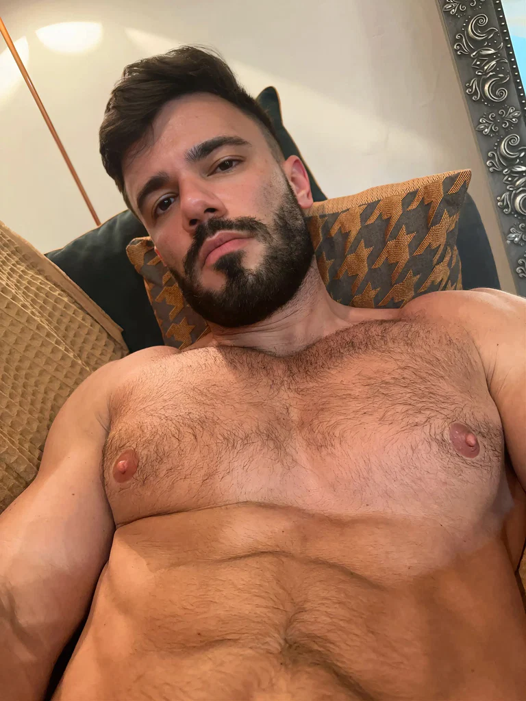 Mr. Big Peach 🍑