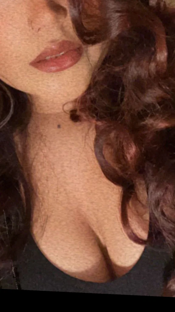 Alena 🩵's avatar