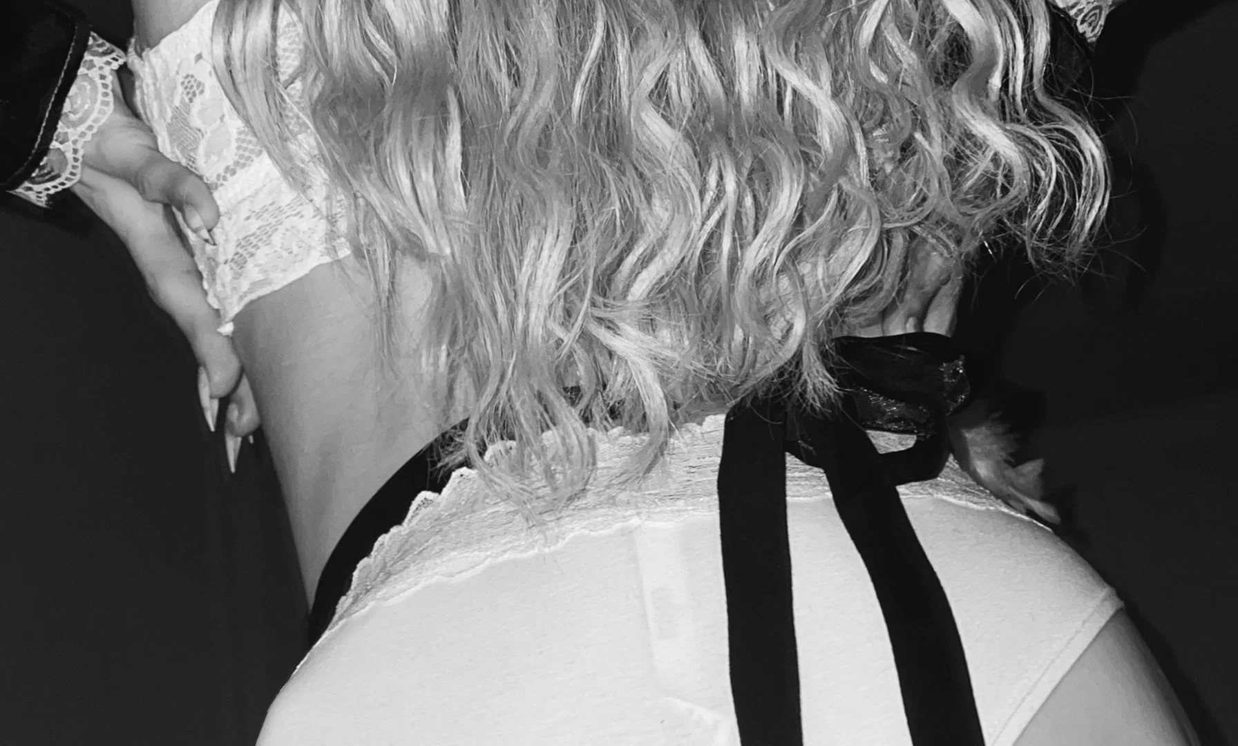 Tay Scheider profile banner