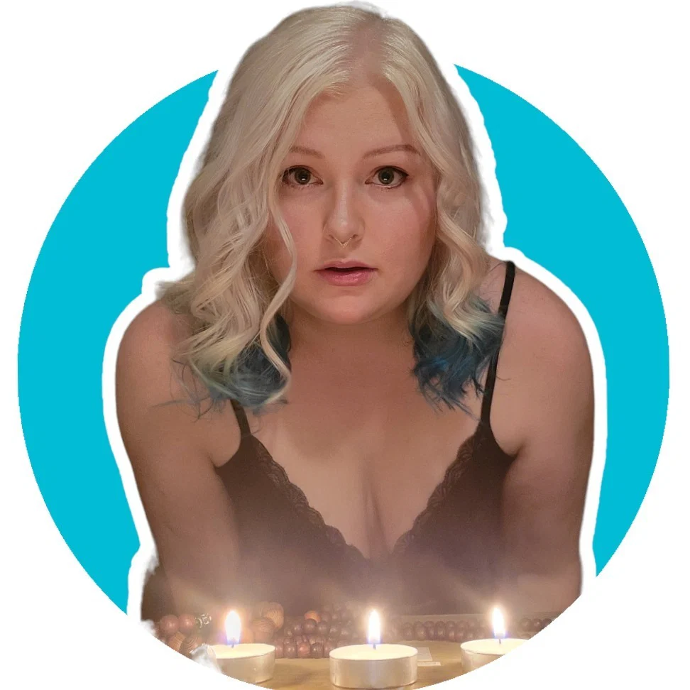 Madame Marie Queen of 3's avatar