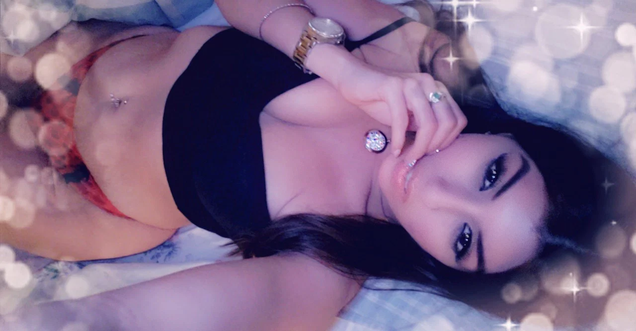 ElyMarie™ profile banner