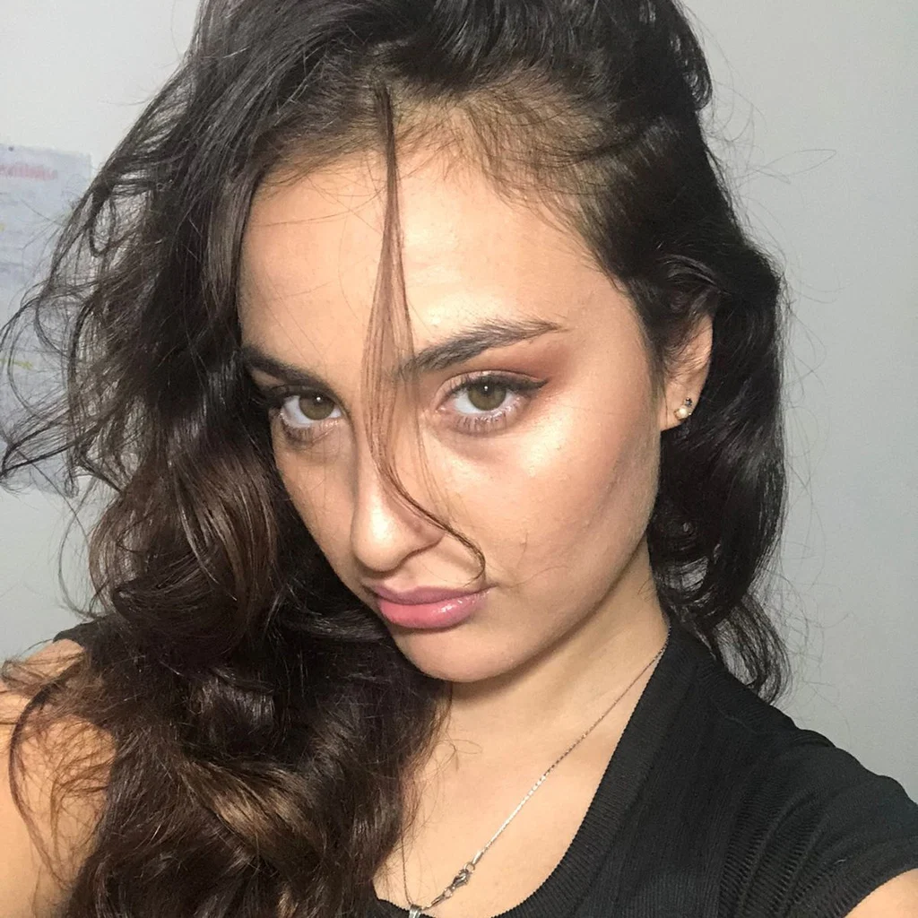 SweetWhiteWine's avatar
