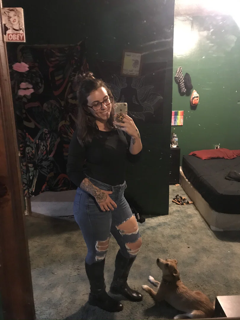 Latina Hotwife profile banner