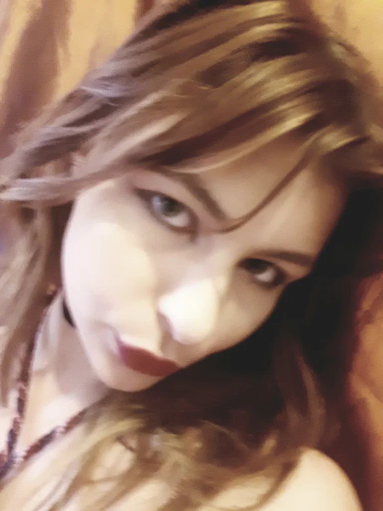 Ana Foxx's avatar