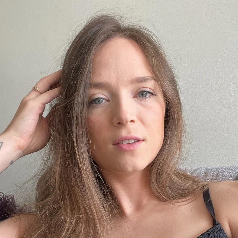 Ashton Faye creator profile