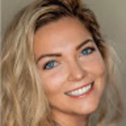 Ashley's avatar