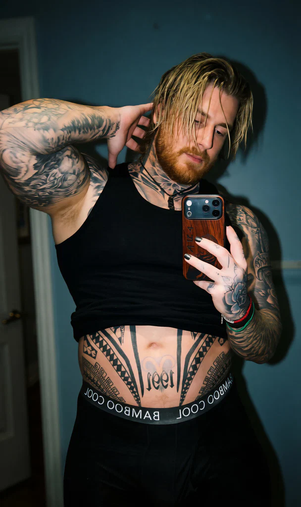 Jordan Peek 🖤