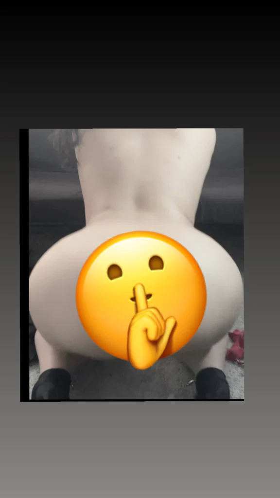 Lady Bom Bom's avatar