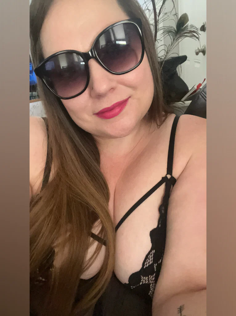 Whispering Vixen's avatar