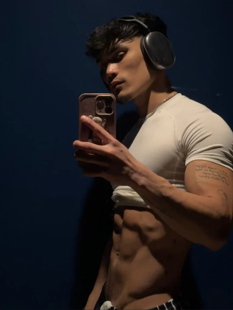 Michael Julias's avatar