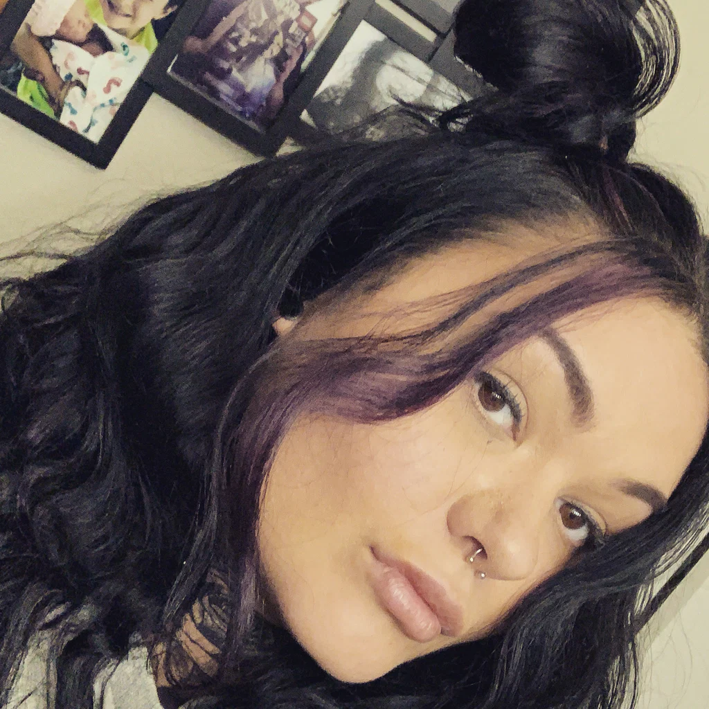 Lauren's avatar
