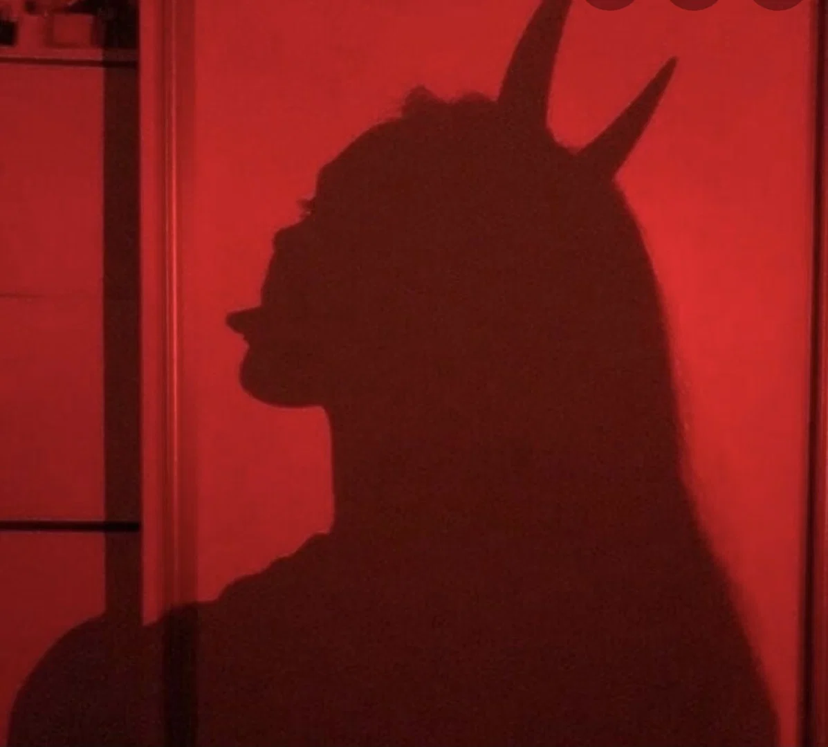 QueenBri profile banner