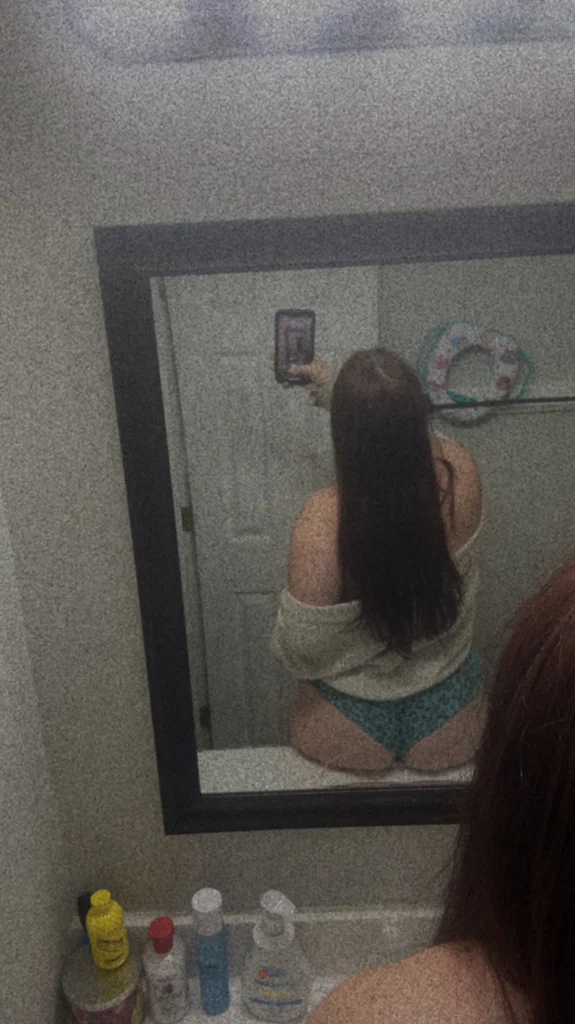Nichole's avatar