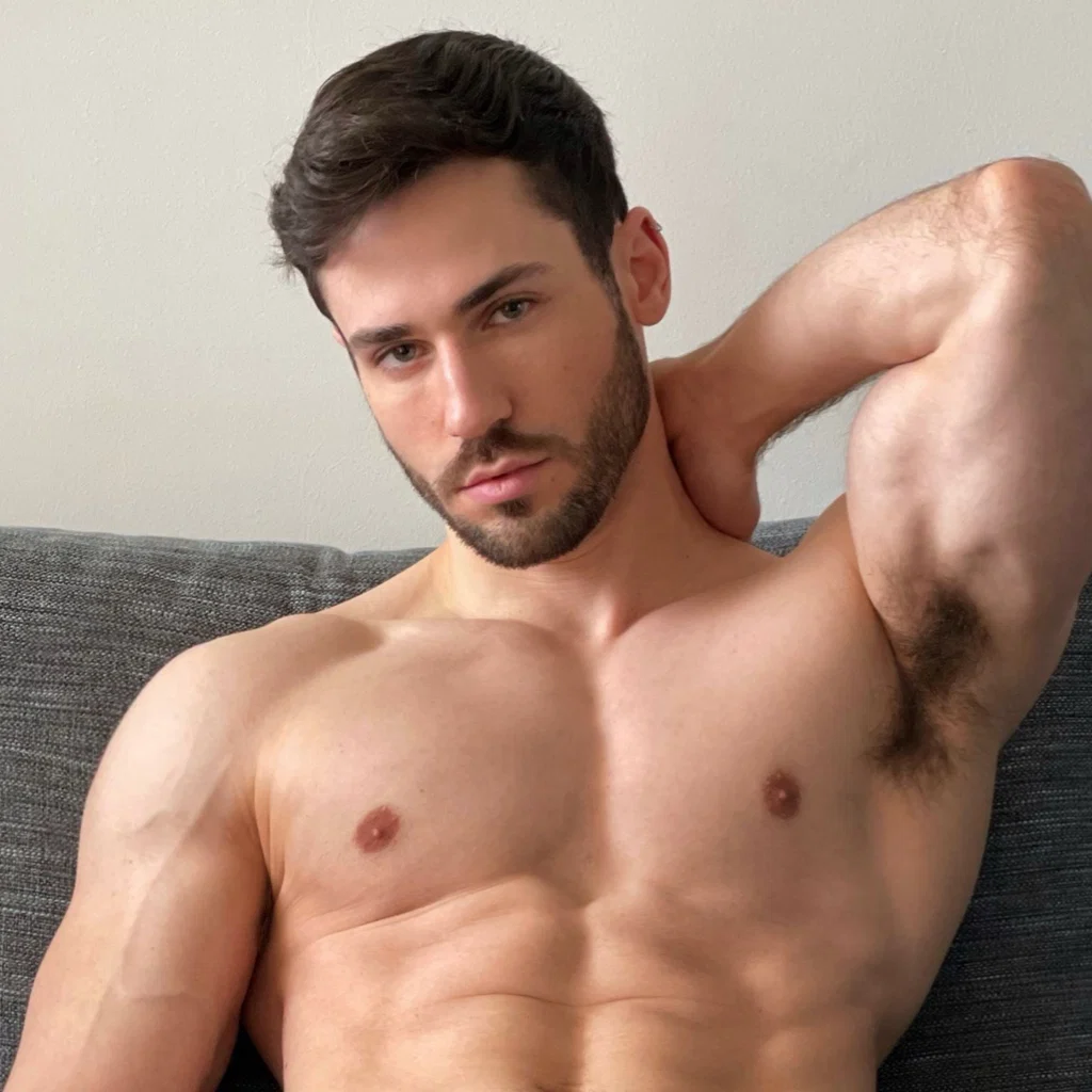 Yoav's avatar