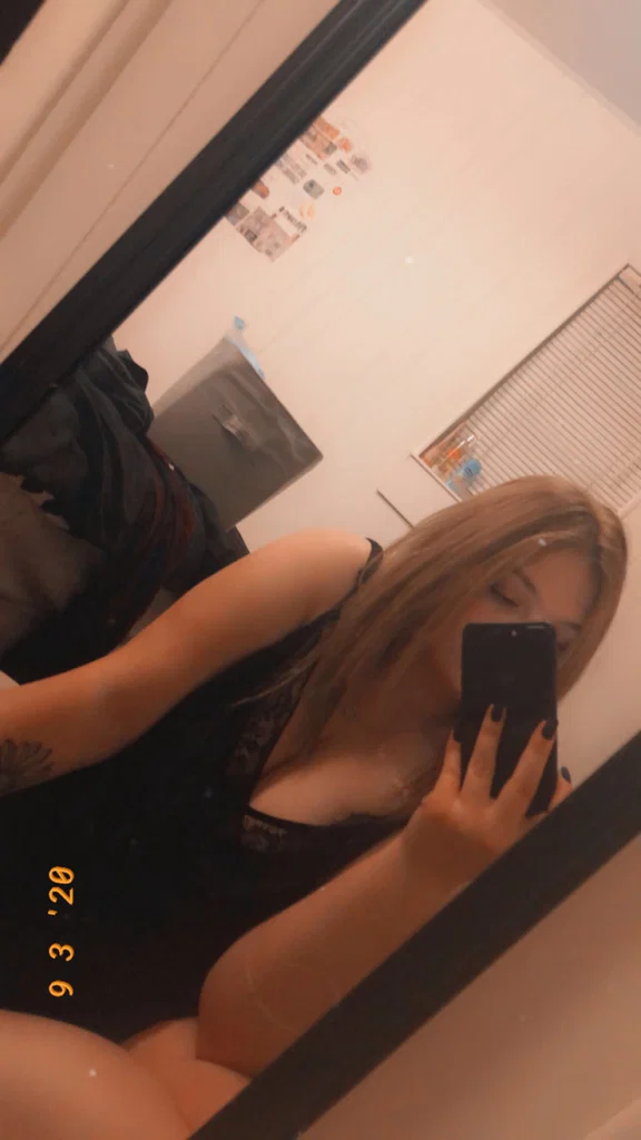 Ash 🍑