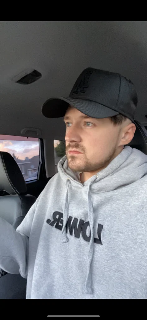 Alex's avatar