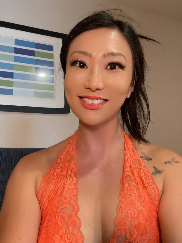 PolyglotPsyche &amp; Asian Climax Queen