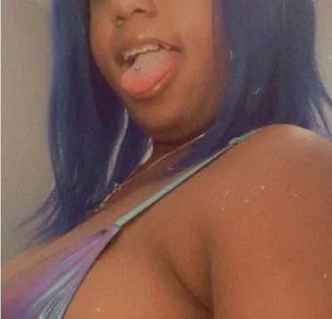 Glitter E's avatar