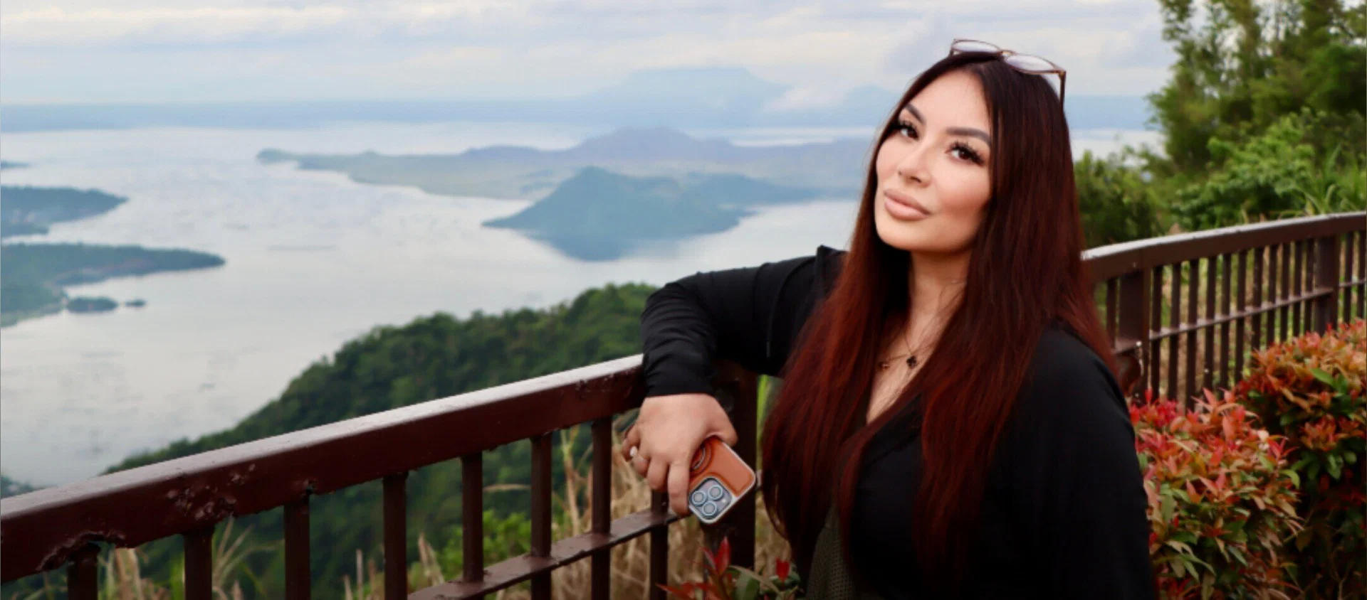 OVER 50 Jess @HotMessTV profile banner